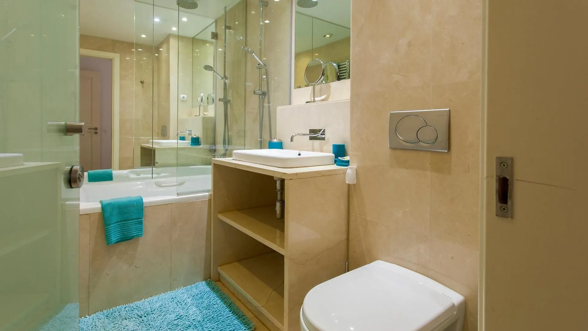 Joivy Stunning Design Apartments In Chiado Lisbon